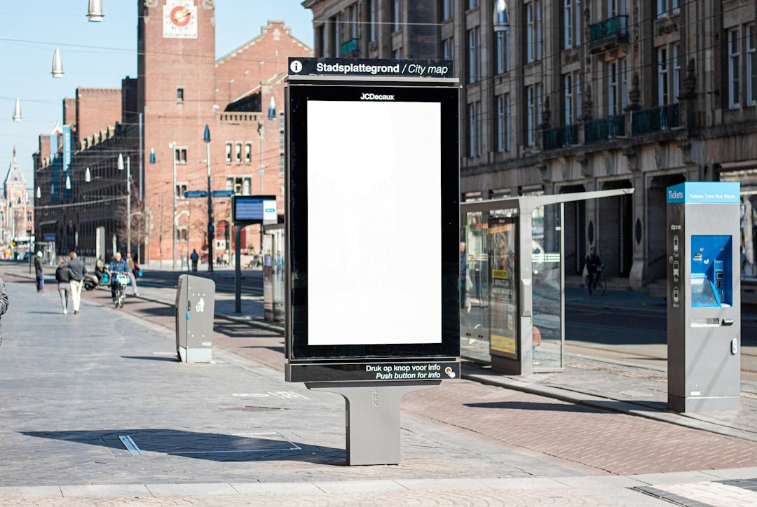 digital advertising screen